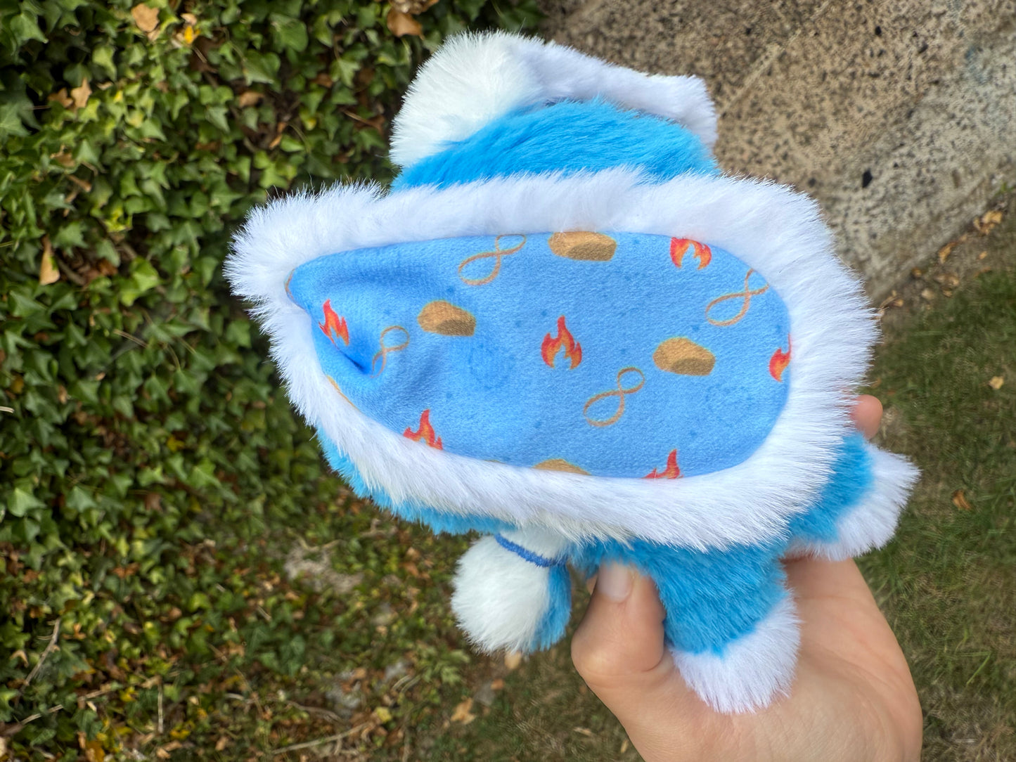 PRE-ORDER Fantastic Paws Buddy plushie, Fandom Buddies