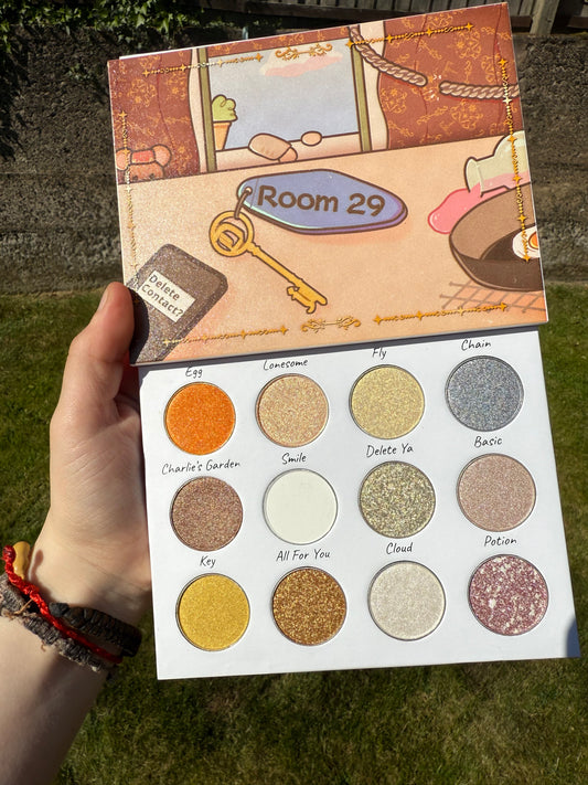 DJO Eyeshadow Palette, “Room 29”
