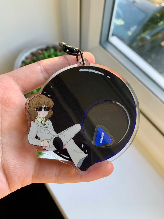 DJO Acrylic Shaker charm, Decide 8-Ball Joe Keery